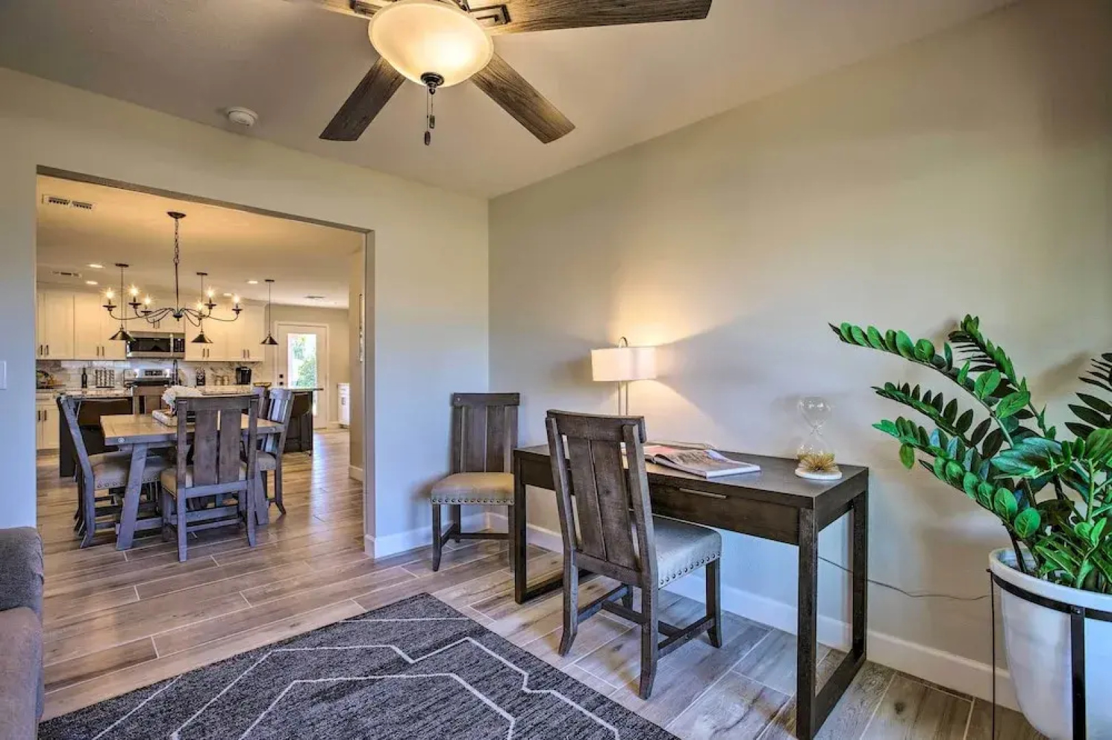 Putting Green, Community Perks: Sun City West Home