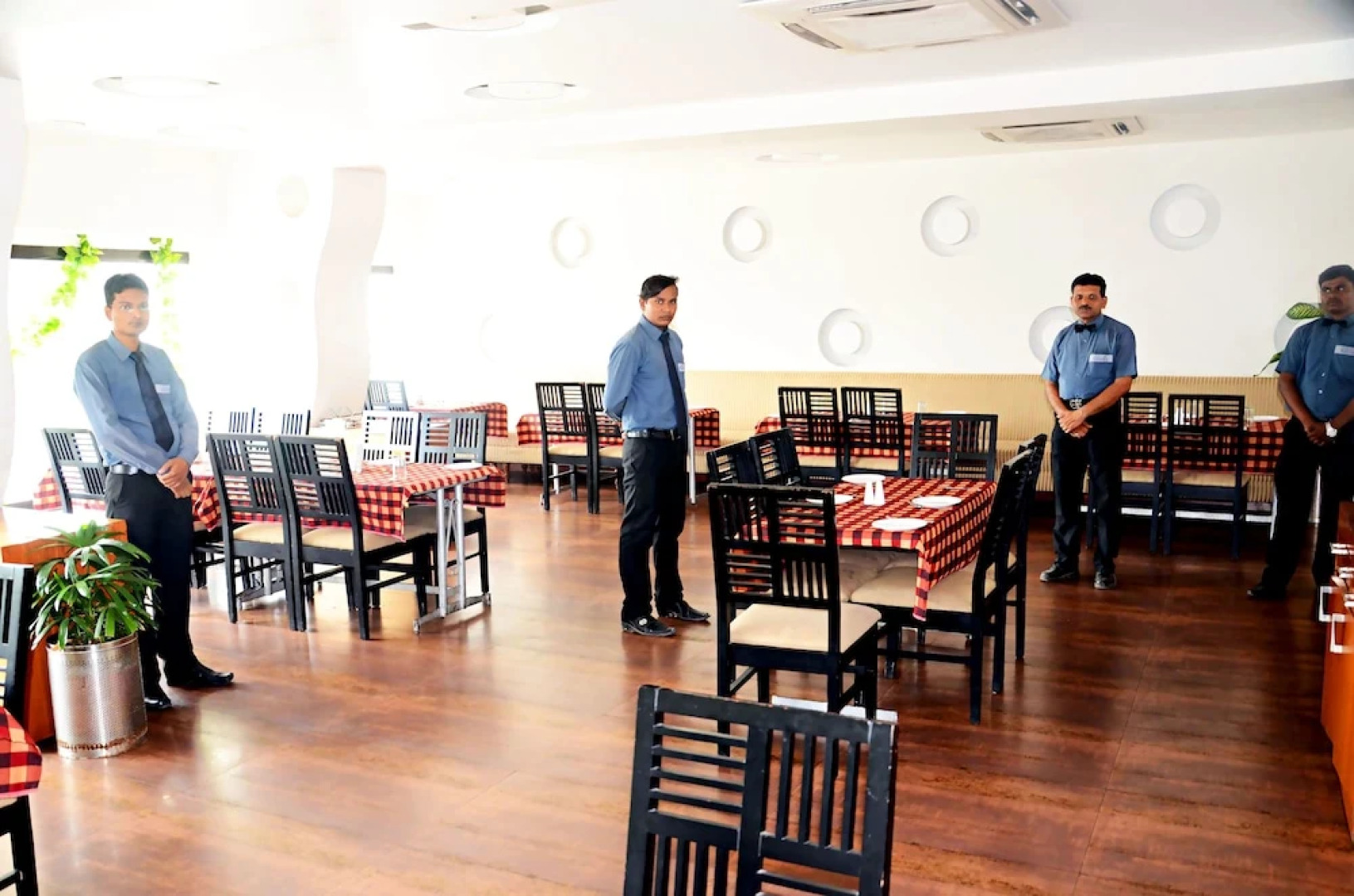 Hotel Kohinoor Plaza