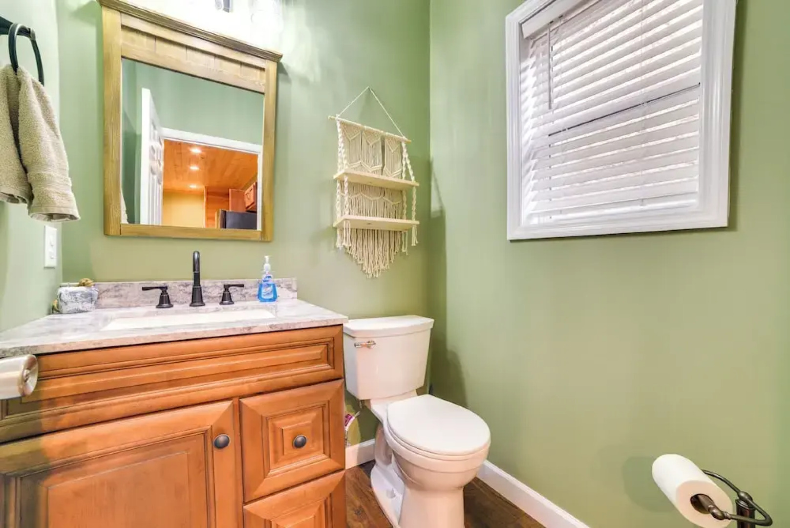 Waverly Cabin, Close to Kentucky Lake Access!