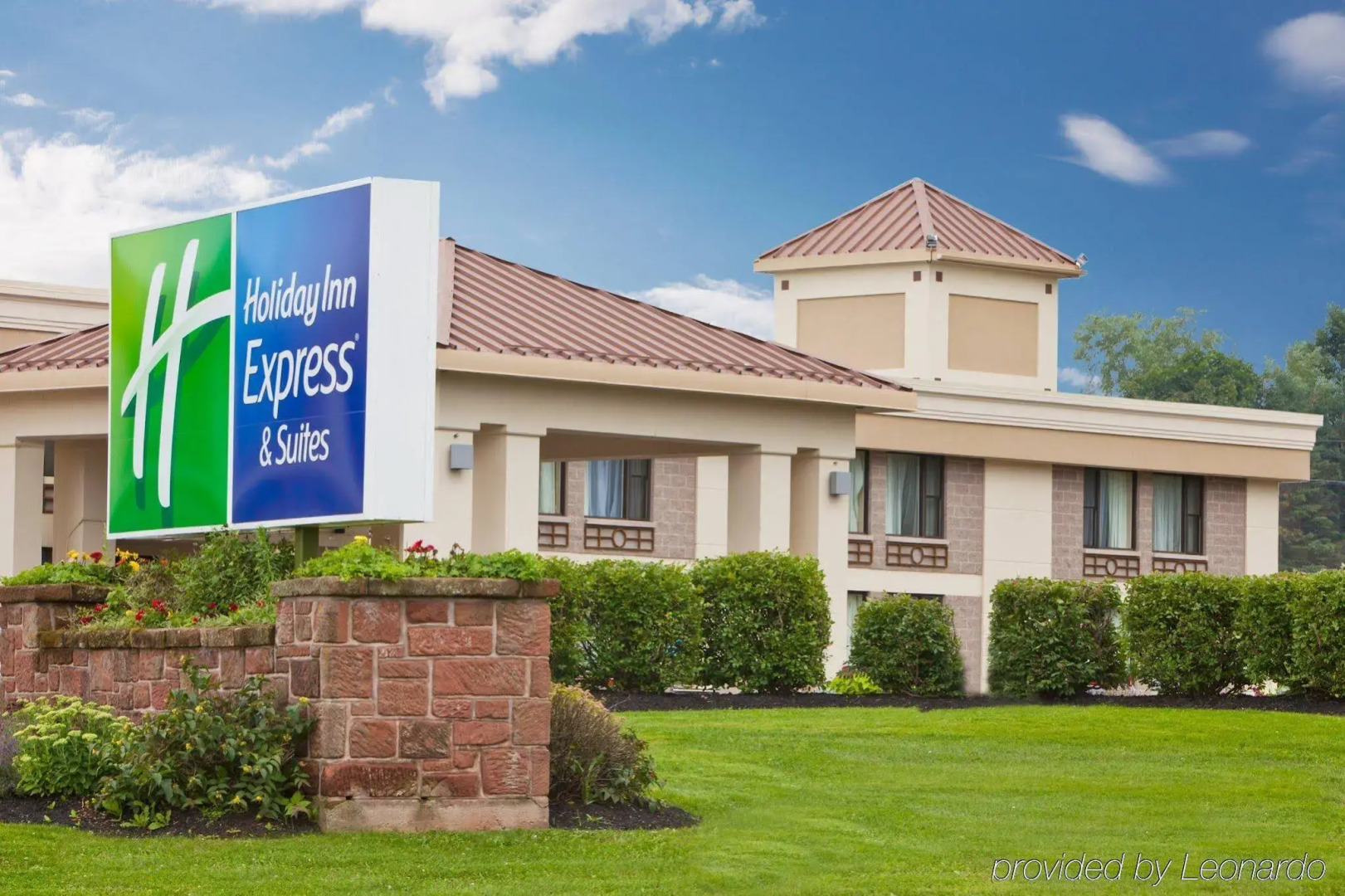 Holiday Inn Express & Suites Charlottetown by IHG