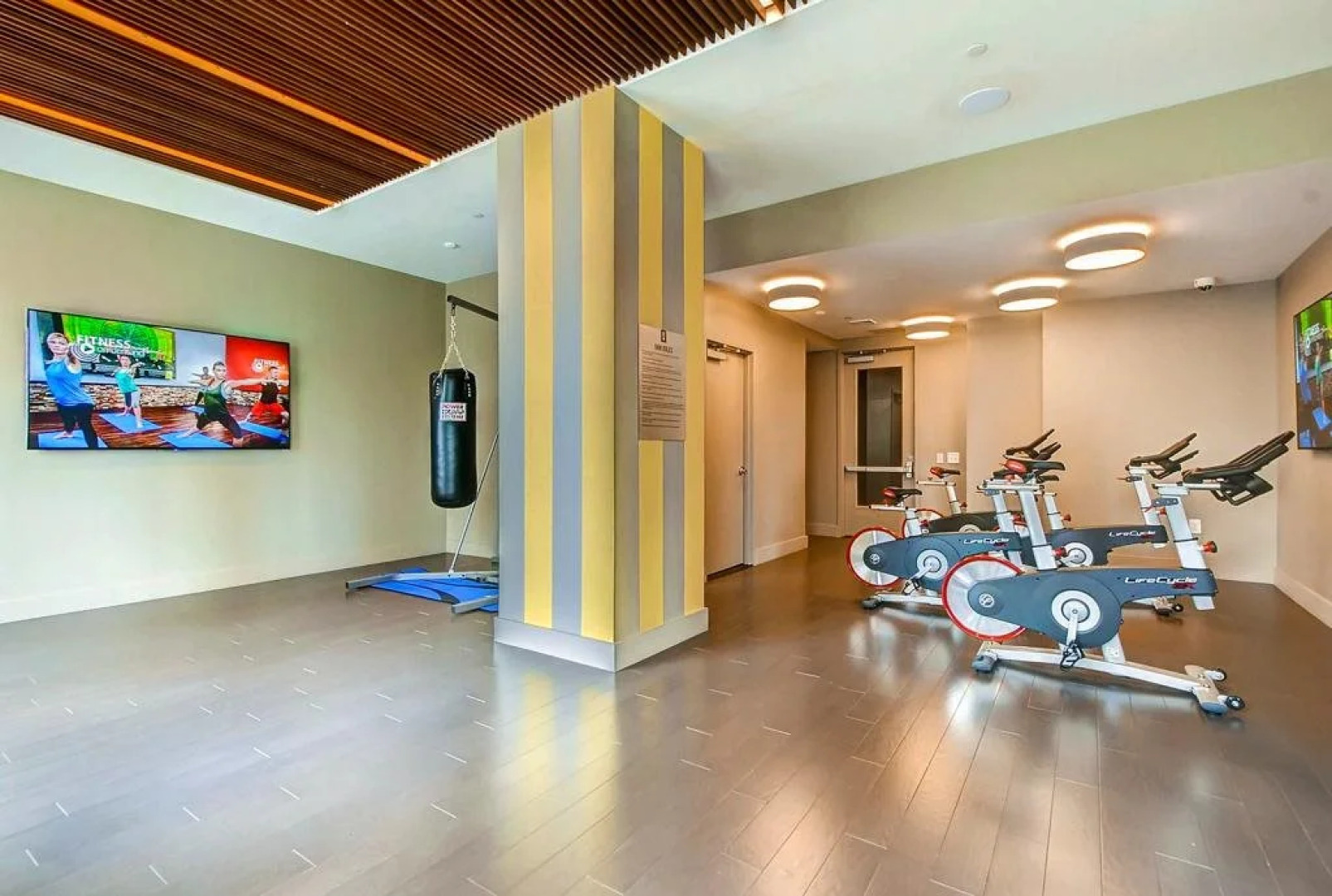 Global Luxury Suites at Washington