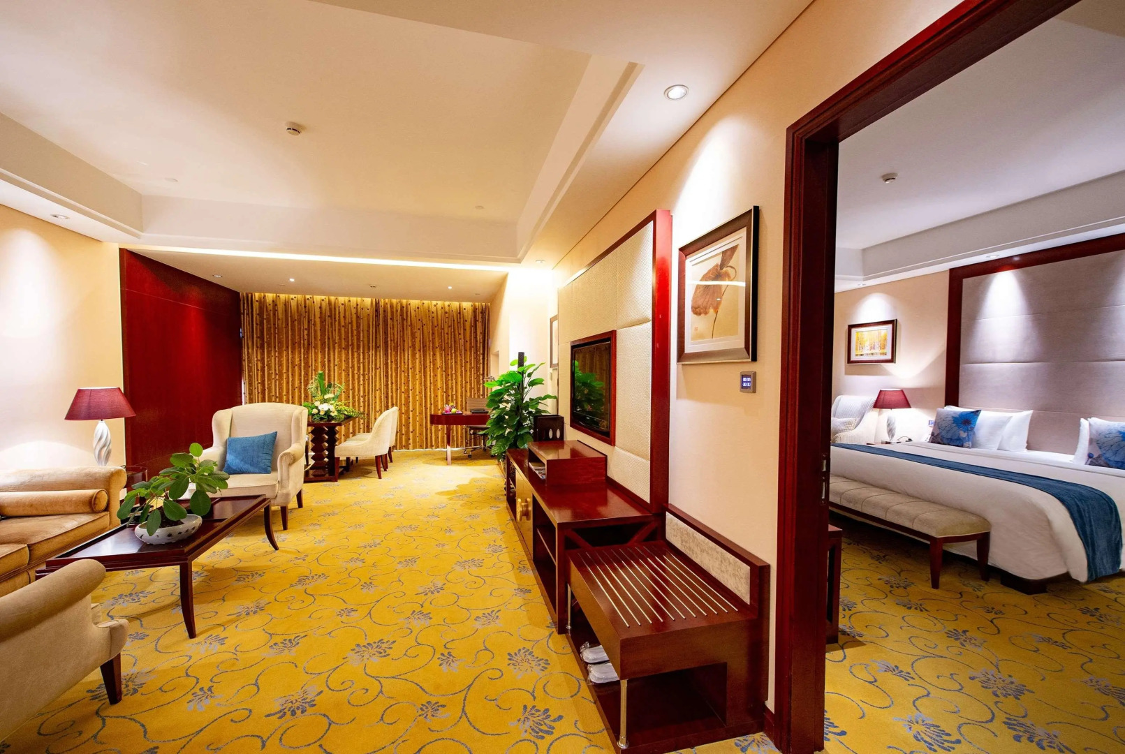 Howard Johnson Tropical Garden Plaza Kunming