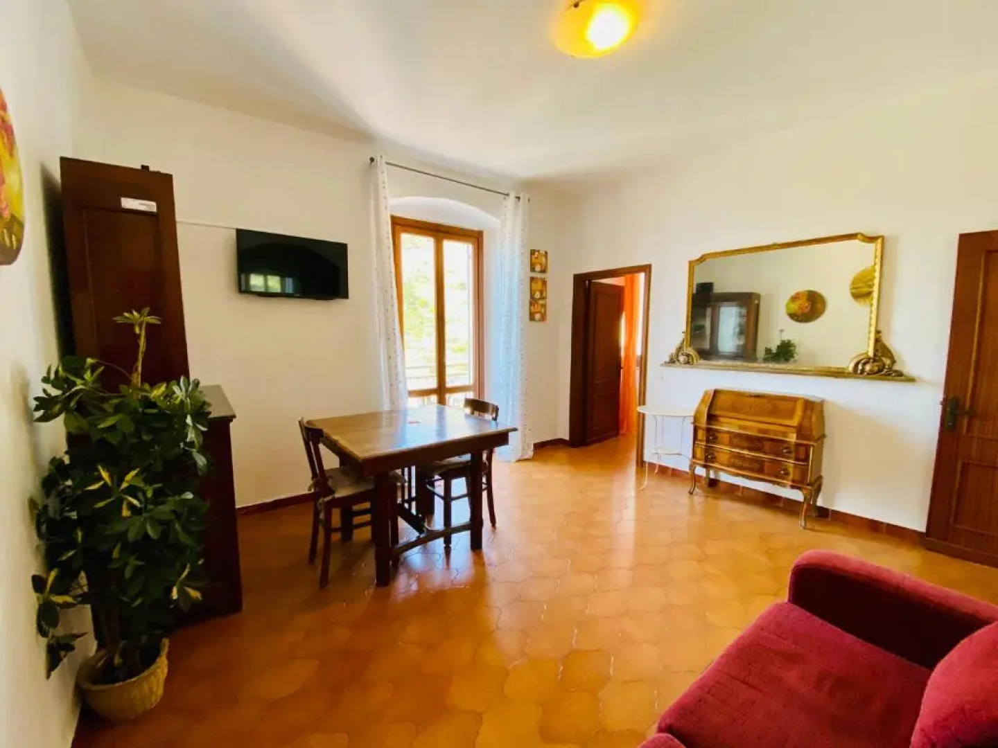 Giovanni Rooms Manarola