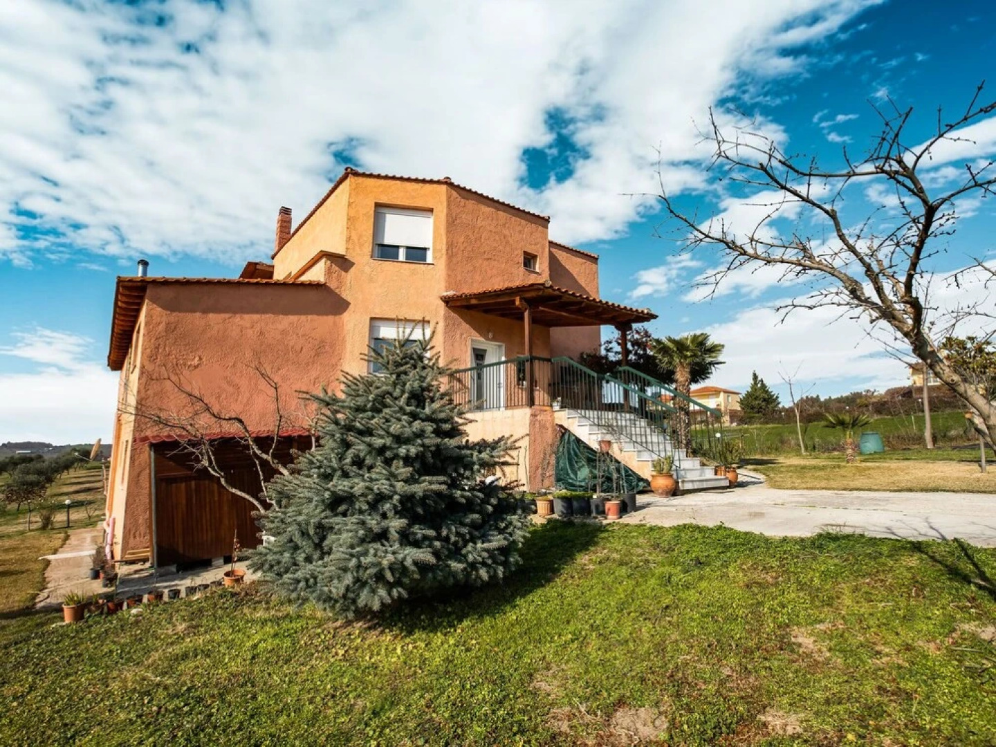 Quaint Farmhouse in Plagiari surrounded with Olive Trees