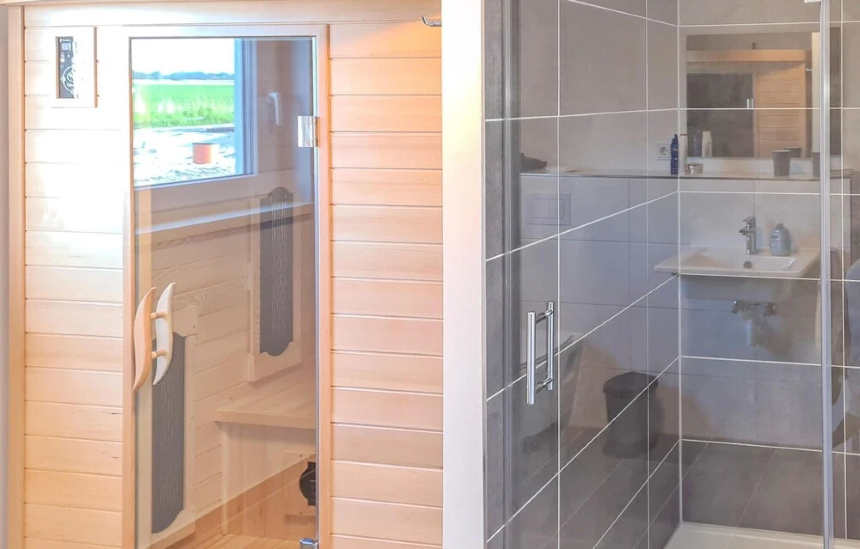 Stunning Home in Tossens With Sauna, 2 Bedrooms and Wifi