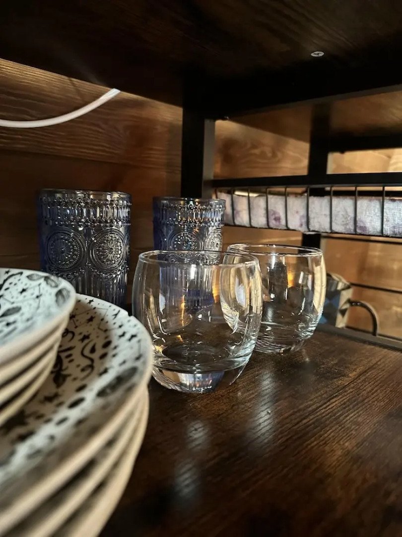 Woodland Camping pod With use of Campsite Bathroom