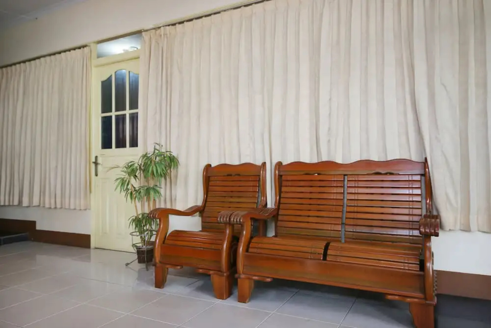 Airy Eco Singkawang Barat Diponegoro 32