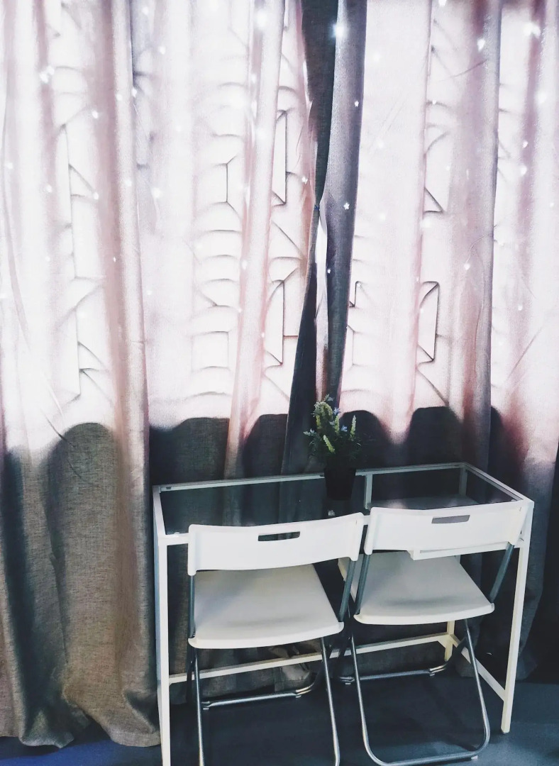 Met A Space Pod @ Arab Street