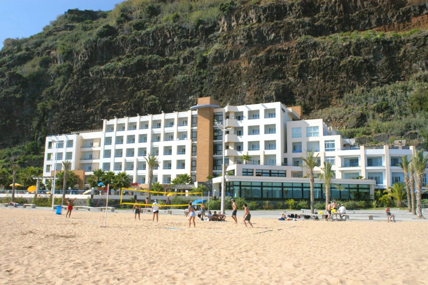 Курортный отель Calheta Beach - All Inclusive