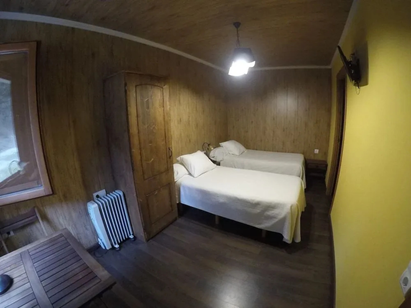 Hostal Restaurant Pous de la Neu