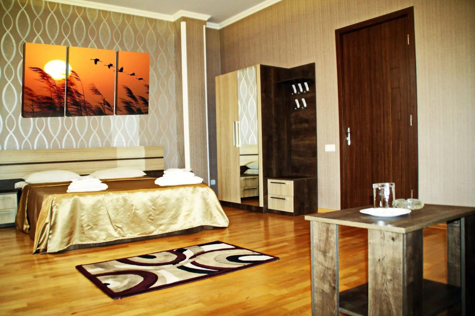 Отель Бонус