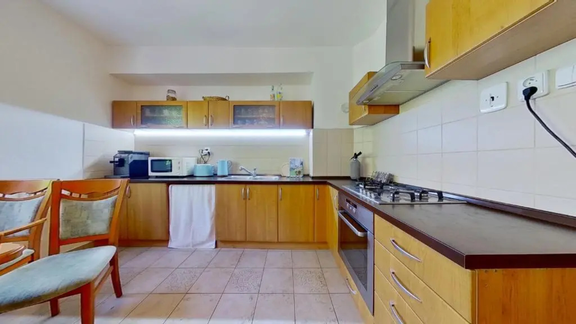 Ron De Mar #1 modern room