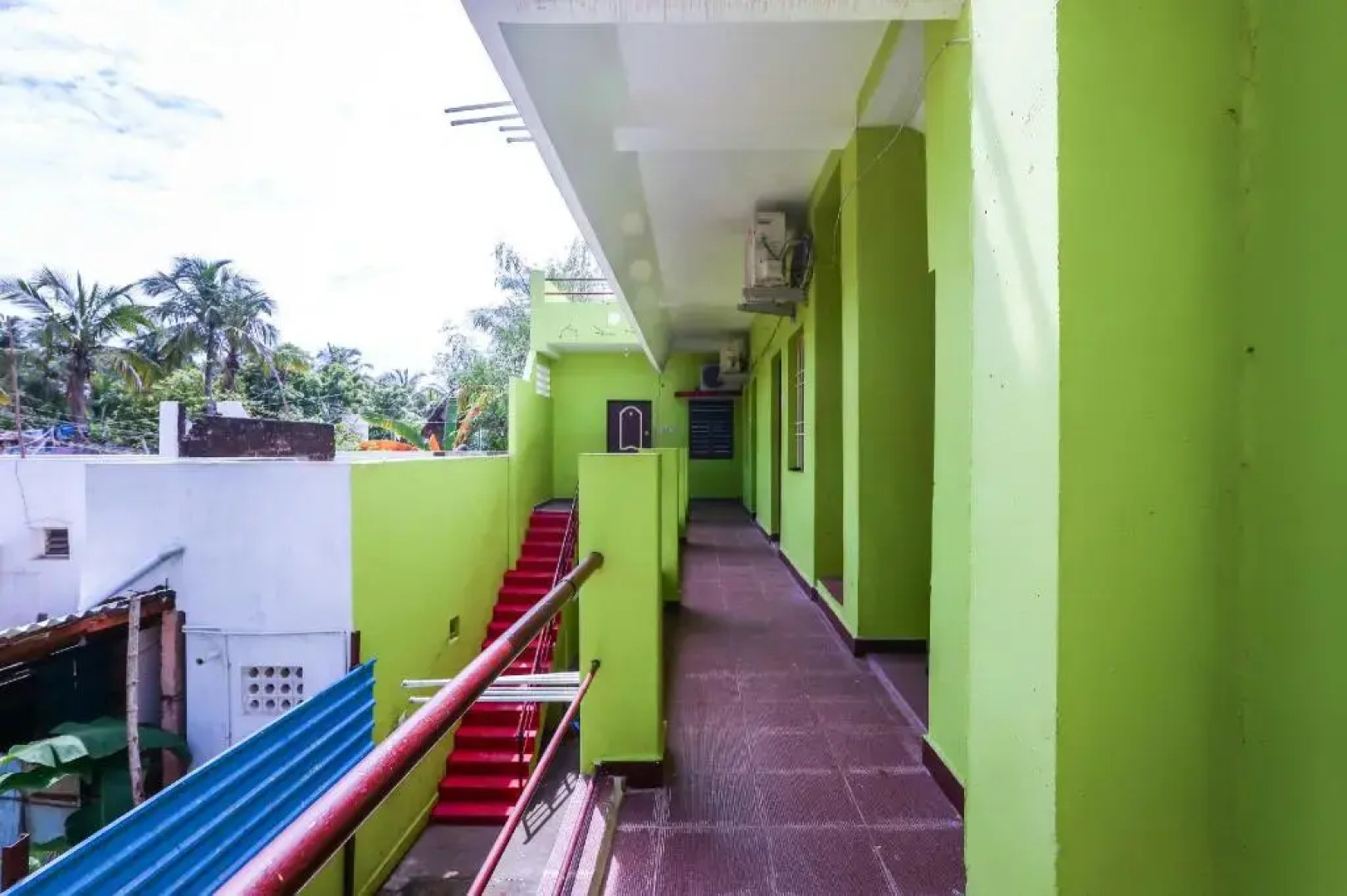 Sri Amsa Guest House by OYO Rooms