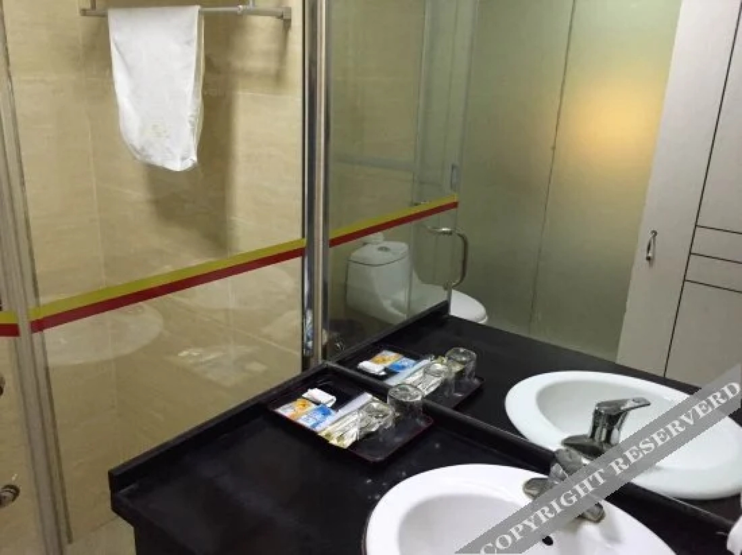 Pod Inn Hotel (Zhenjiang Dagang South Station Beihu Park)