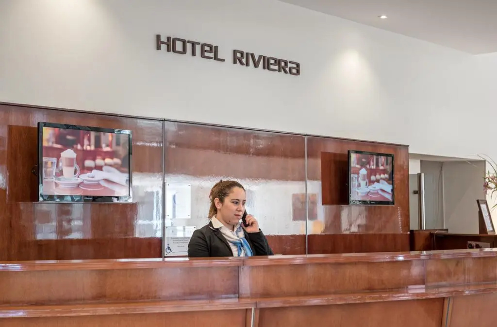 Hotel Riviera