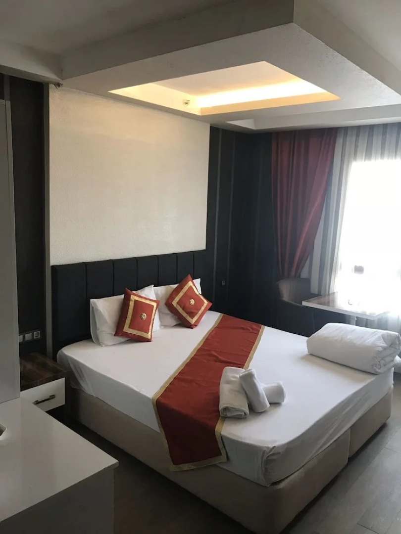 Ozcelik Hotel