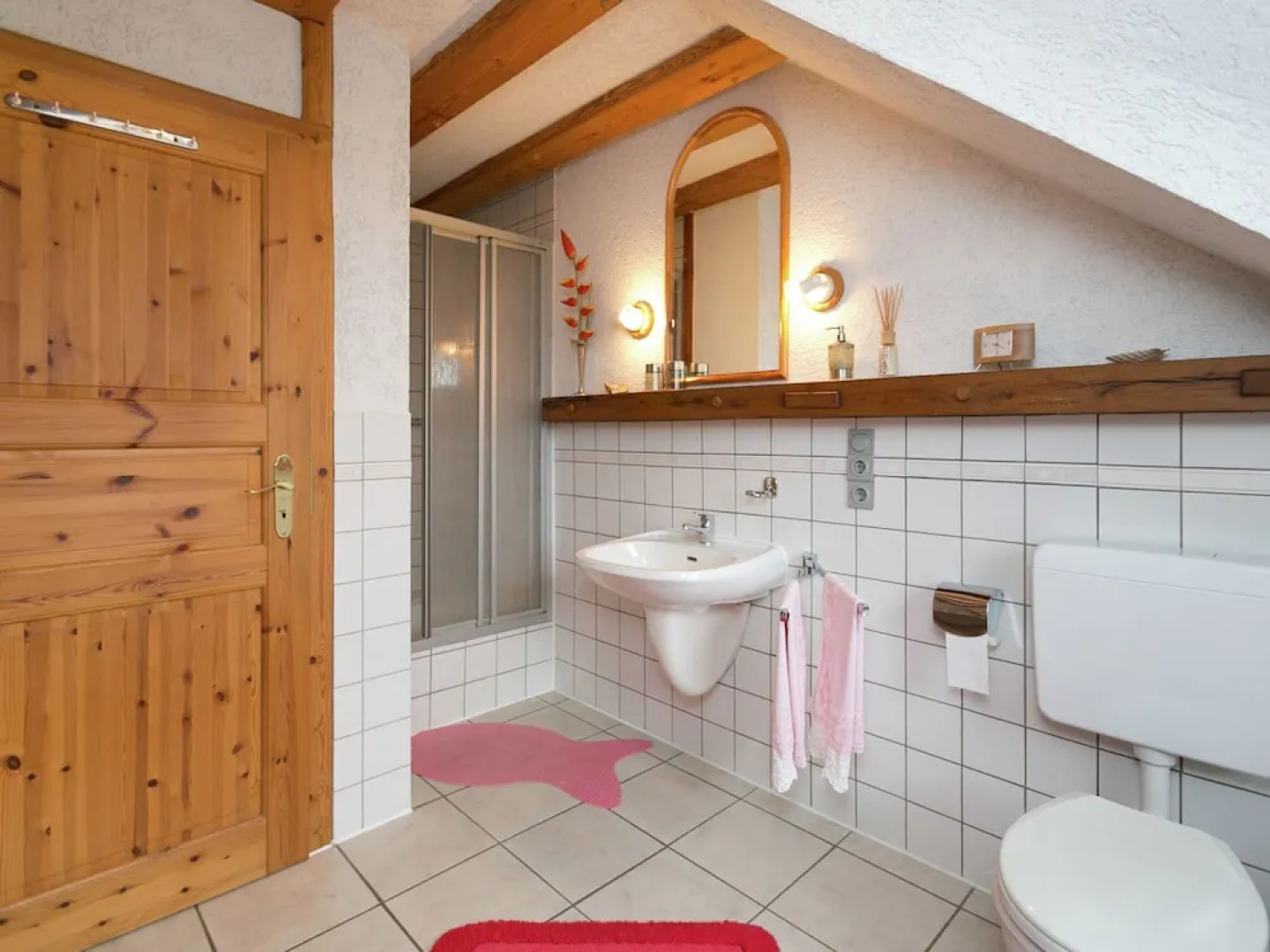 Warm Apartment in Bombogen Germany with Private Parking