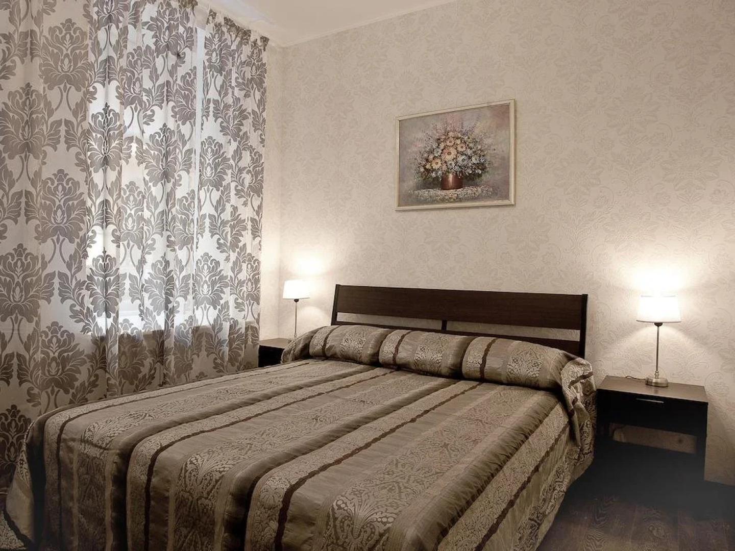 Отель ComfortLine 