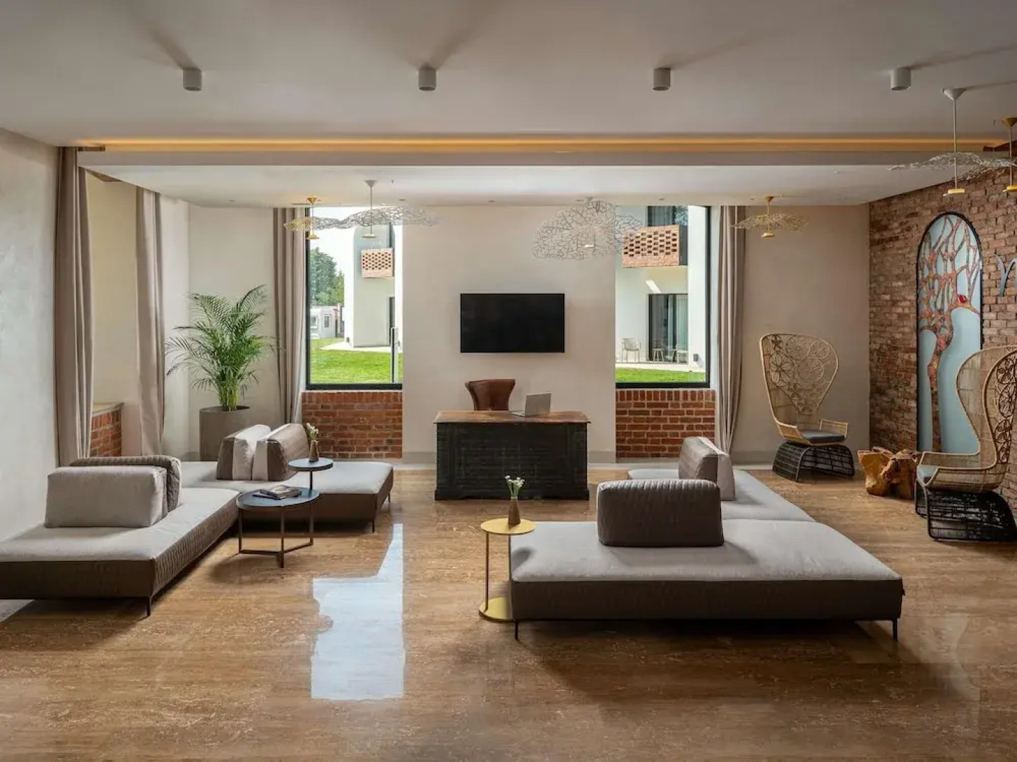 Mercure Conacul Cozieni