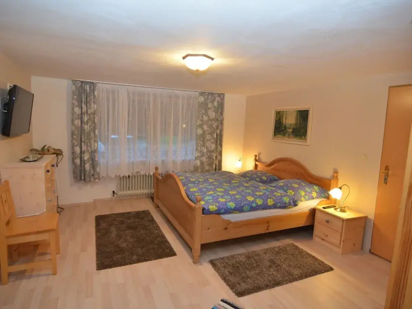 Holiday Home with 2 Living Areas, Garden, near Passau & Austria