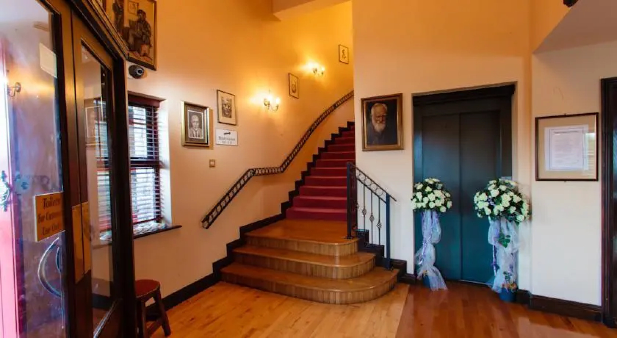 The Yeats County Inn Hotel