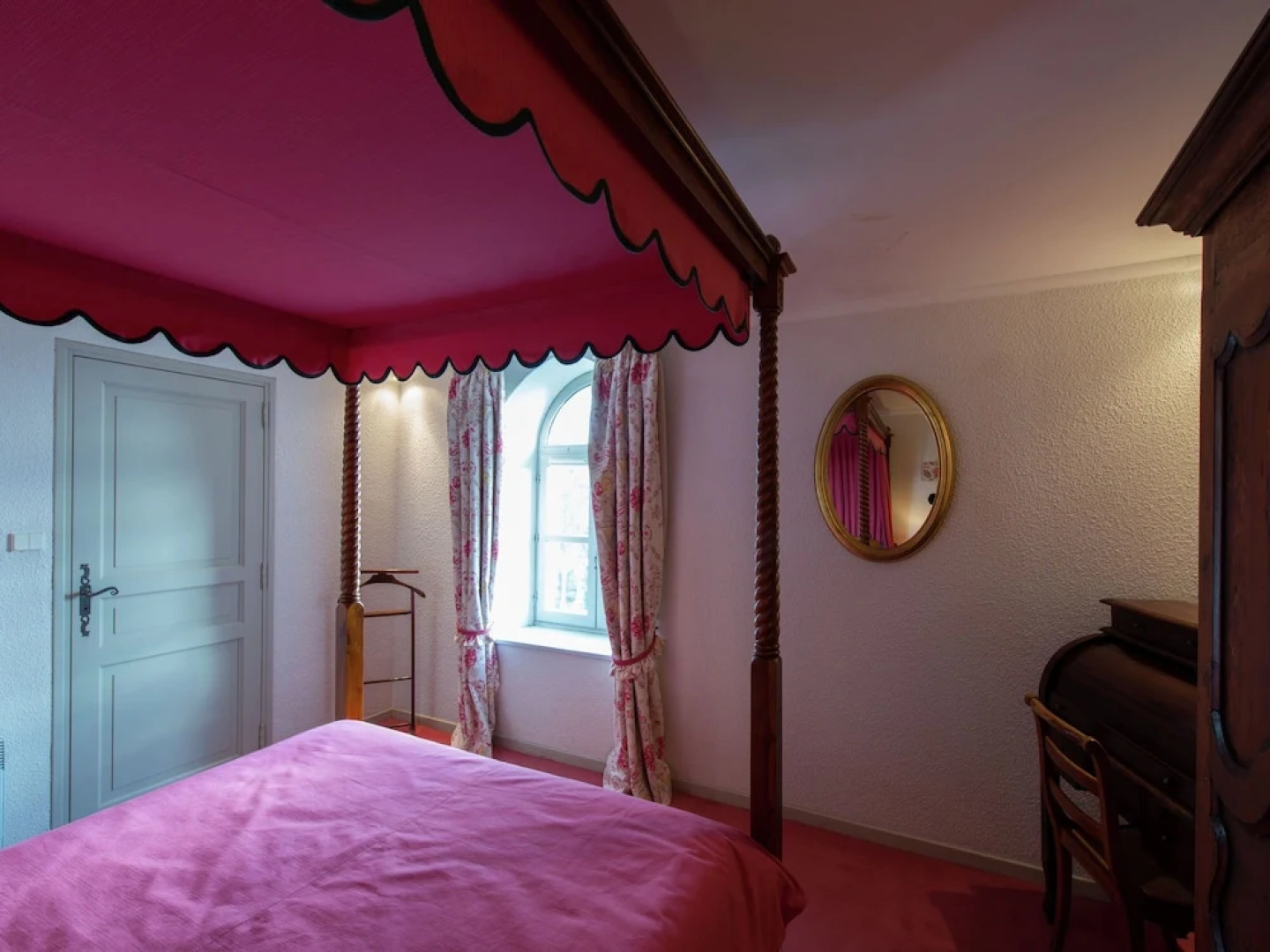 Deluxe Apartment in Saint-clair With Swimming Pool