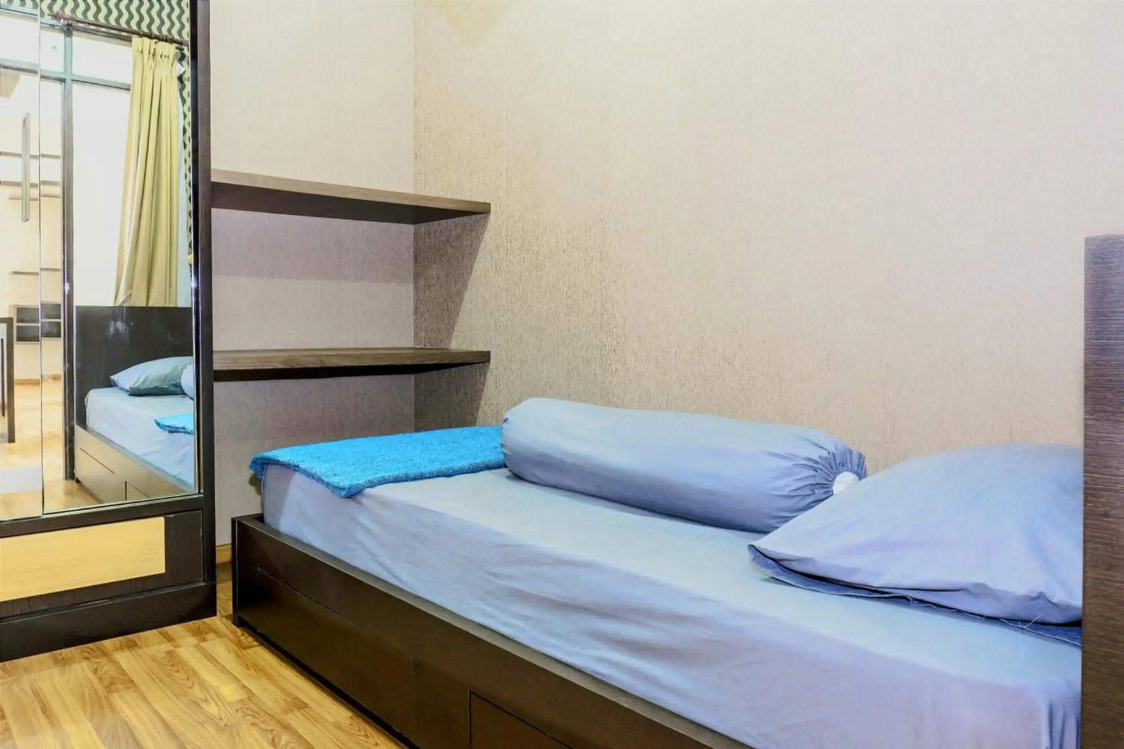 High Livin Apartment Baros