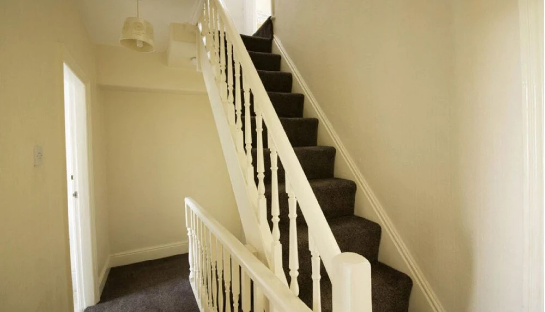 RoomTel - Brook House