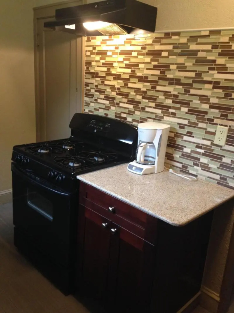 Travel Inn & Suites
