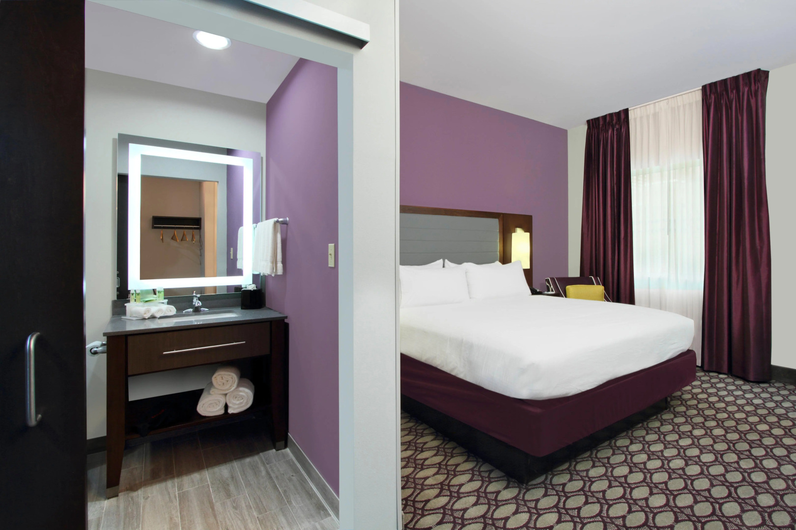 Holiday Inn Express Baton Rouge Downtown