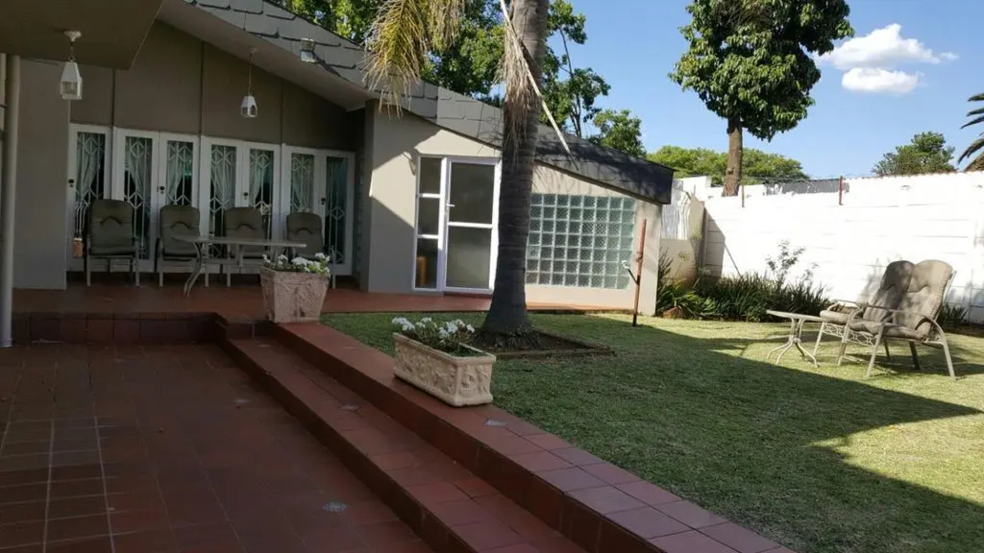 Zinzanathi Guesthouse