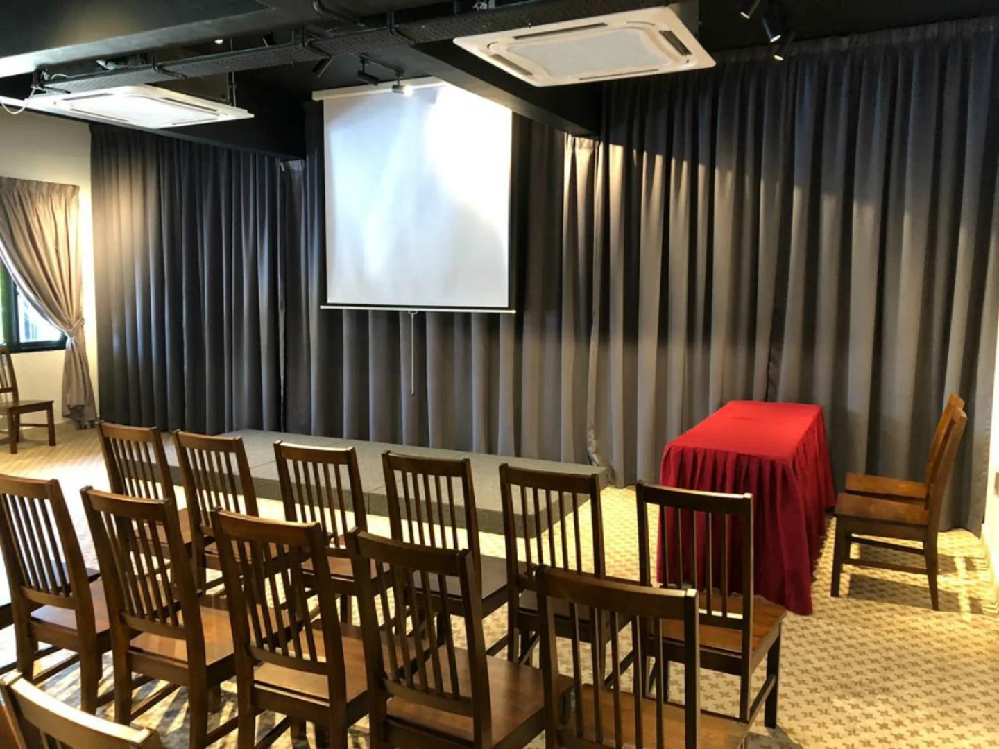 The Wood Boutique Hotel