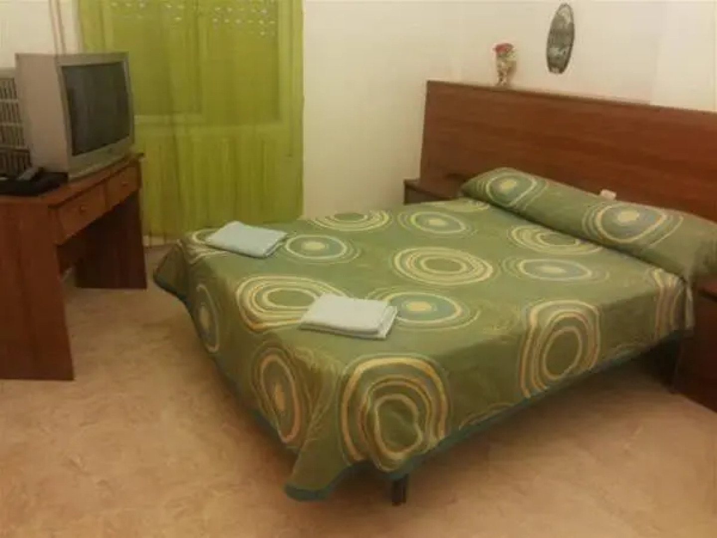 Hotel Pension Mode Lleida