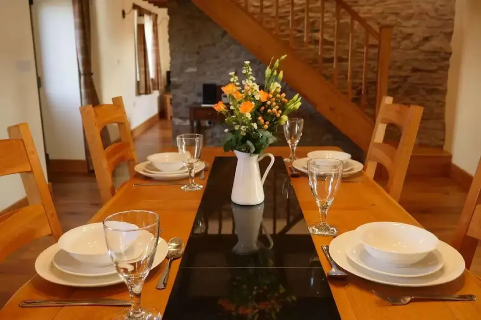 Cherry Trees - 2 Bedrooms -pets Ok - Woodburner