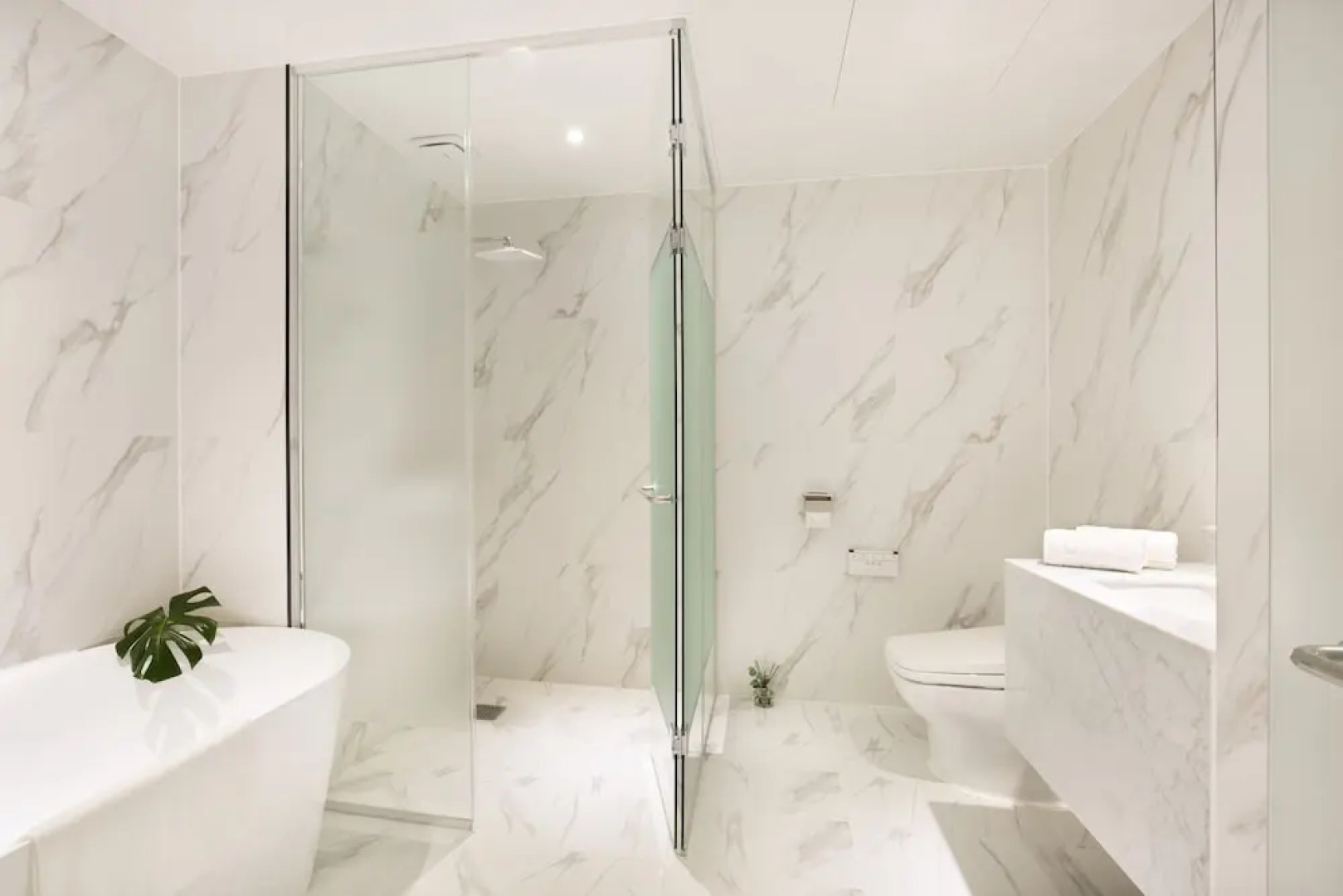 Brown Dot Hotel Jinju Chungmugong