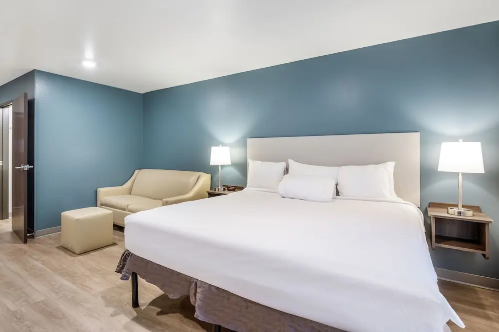 WoodSpring Suites Libertyville - Chicago