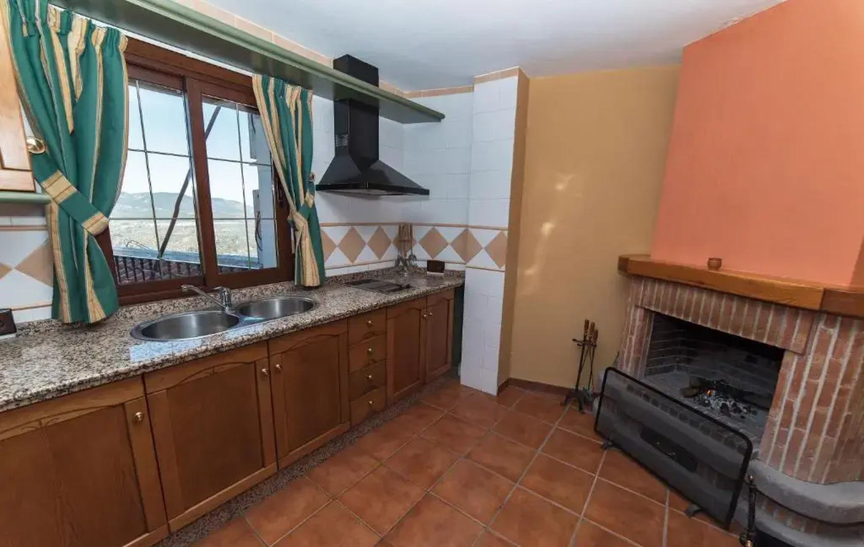 Alojamiento Rural y Restaurante  RAISA