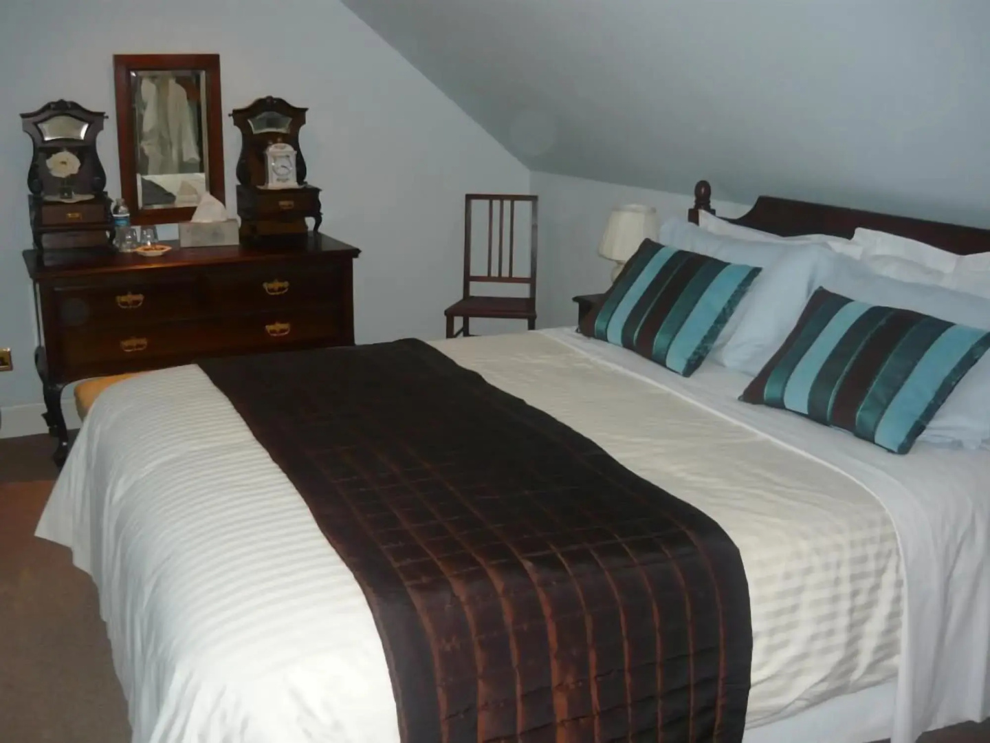 Dunallan House
