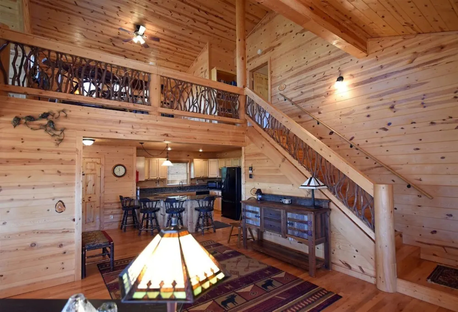 Mountain View Lodge- Blue Ridge