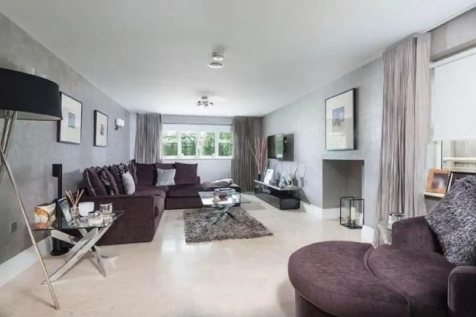 Mono Luxe Villa in Newcastle Upon Tyne