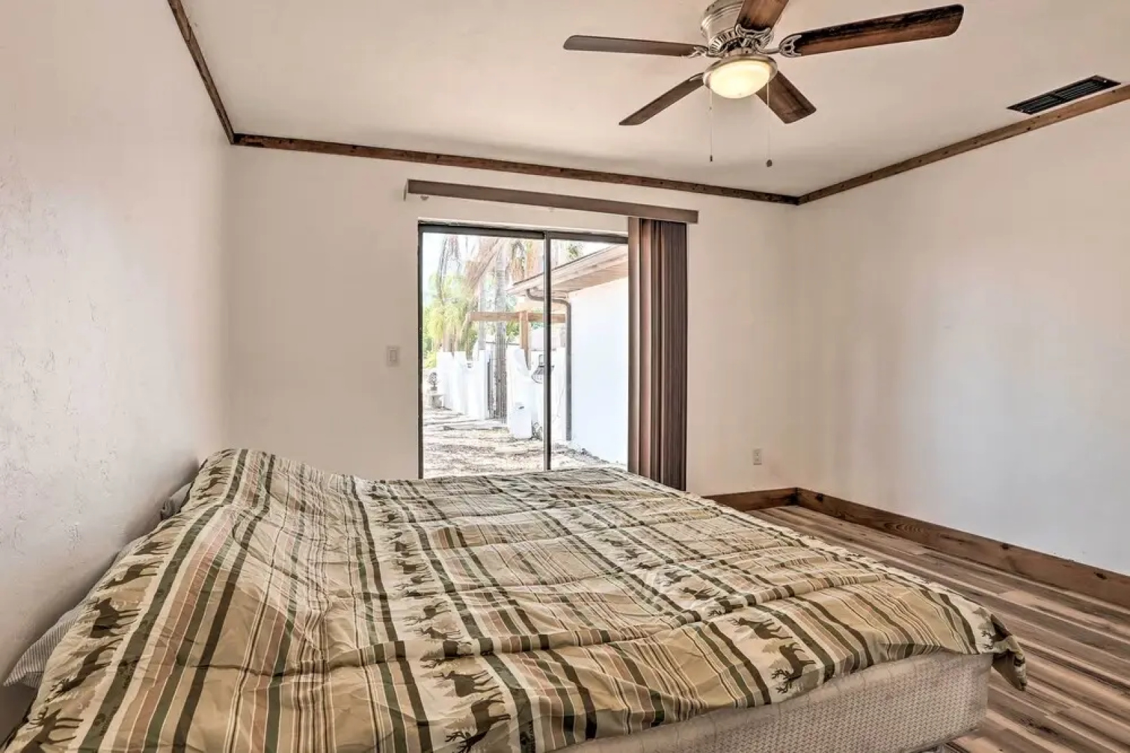 Pet-friendly 'raceway Ranch' w/ Patio & Grill