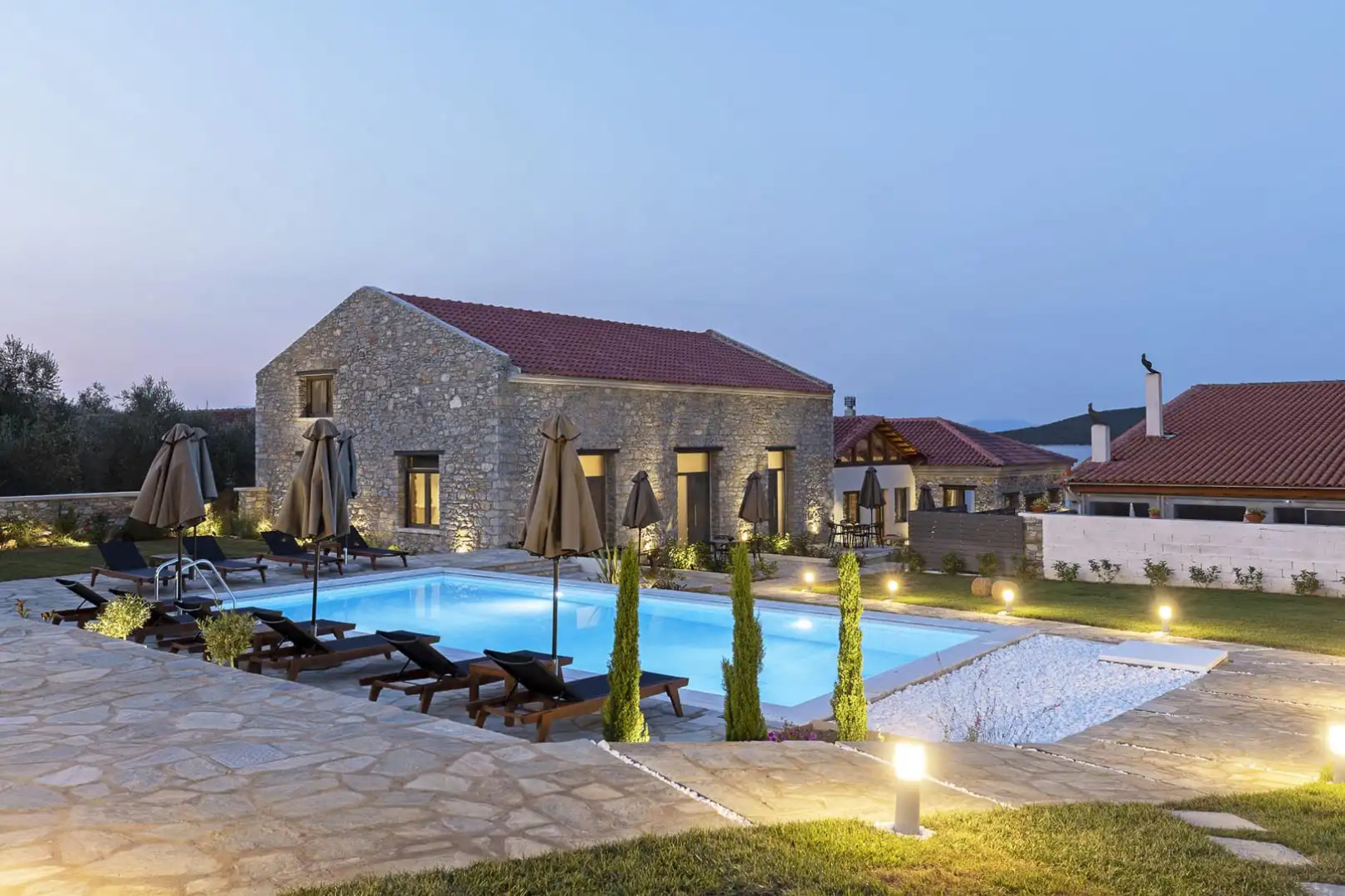 Lichnos Luxury Suites