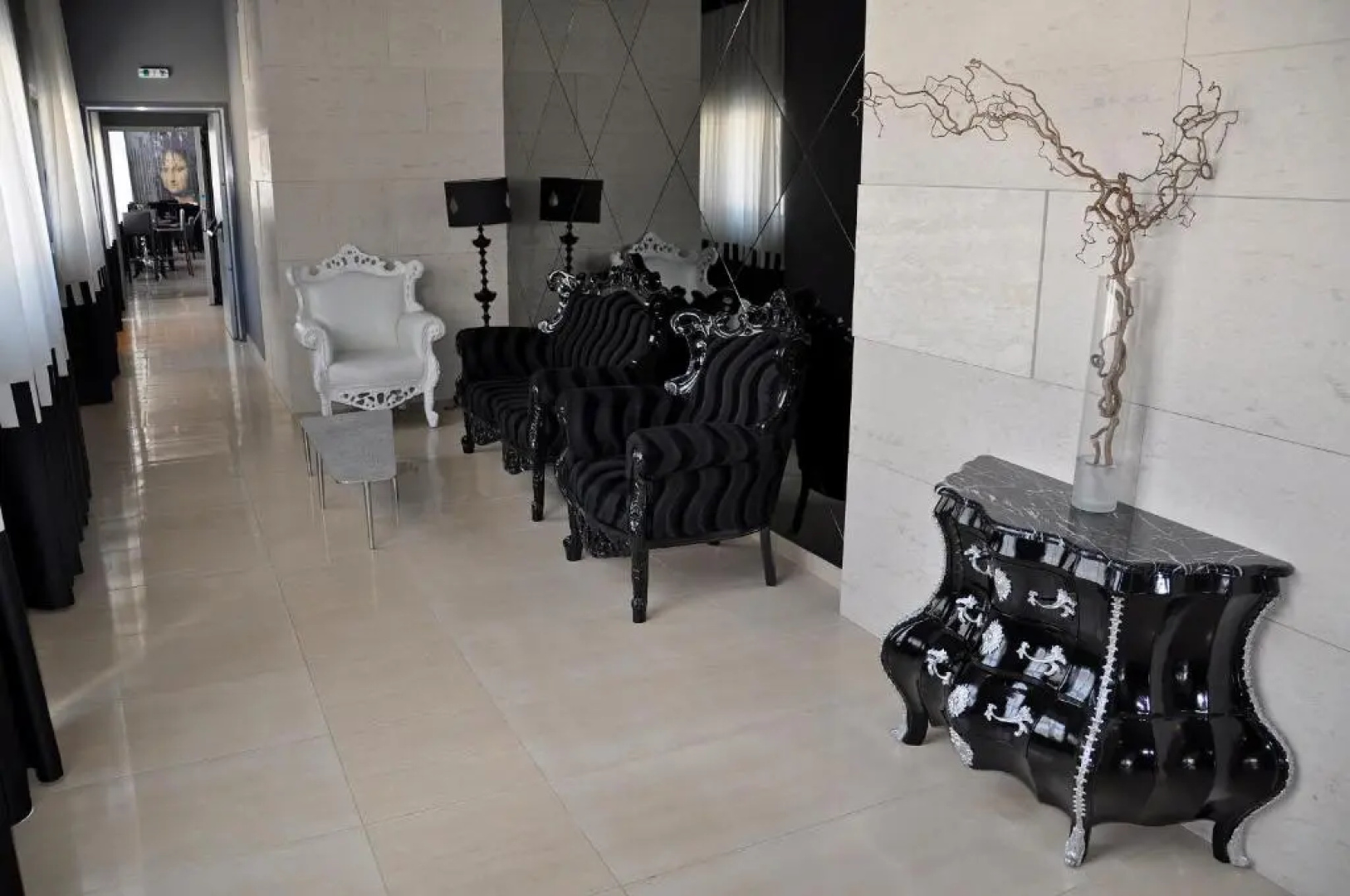 Gallery Art Hotel