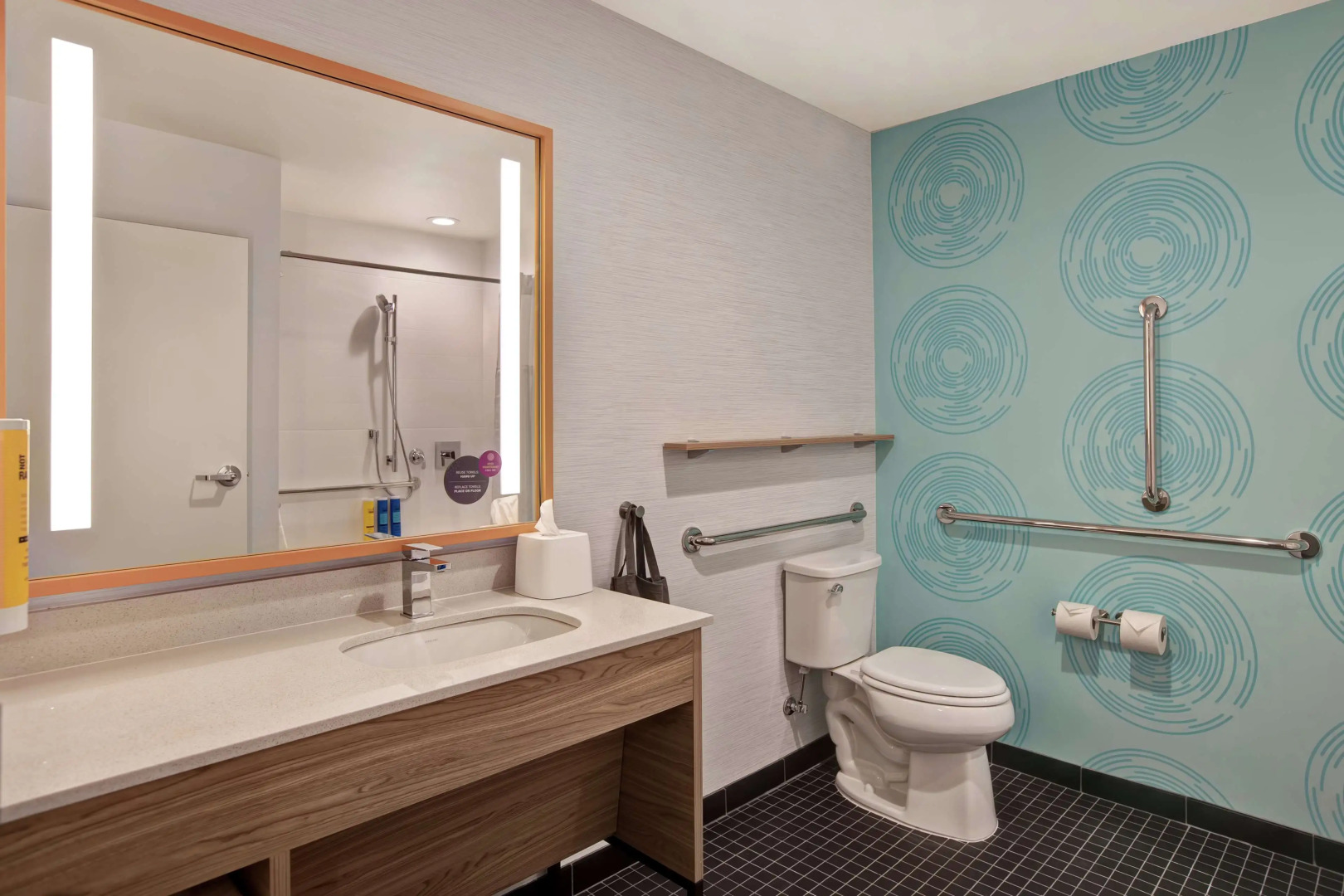 Tru by Hilton Oxford