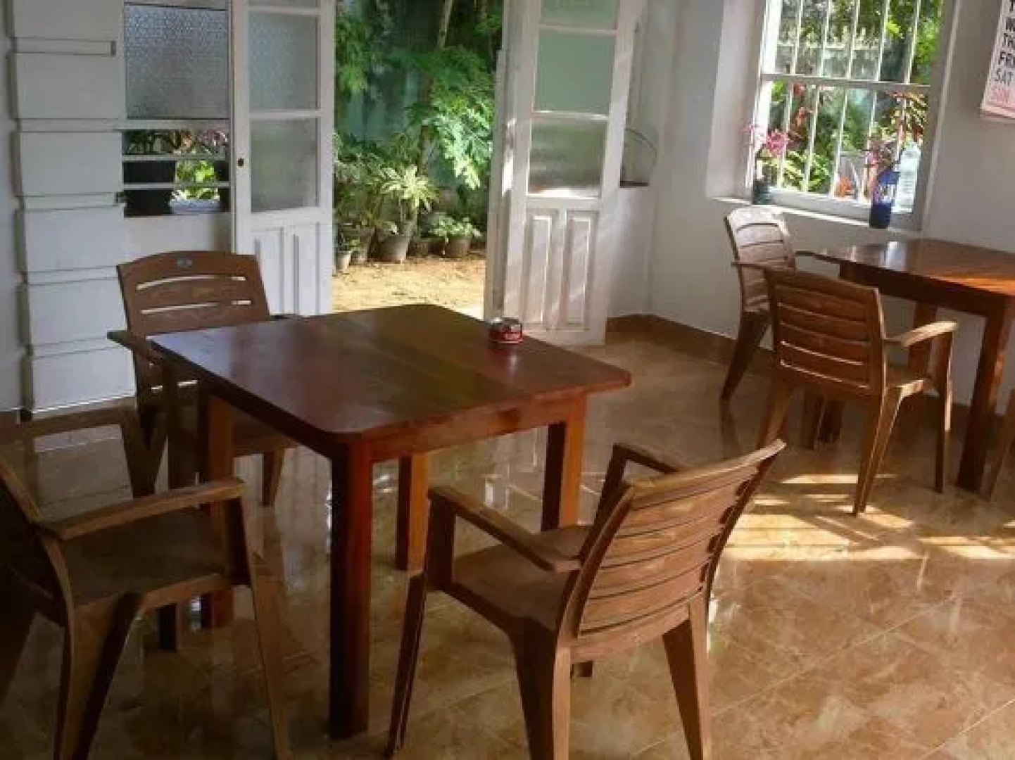 Dream Palace Family Guest House