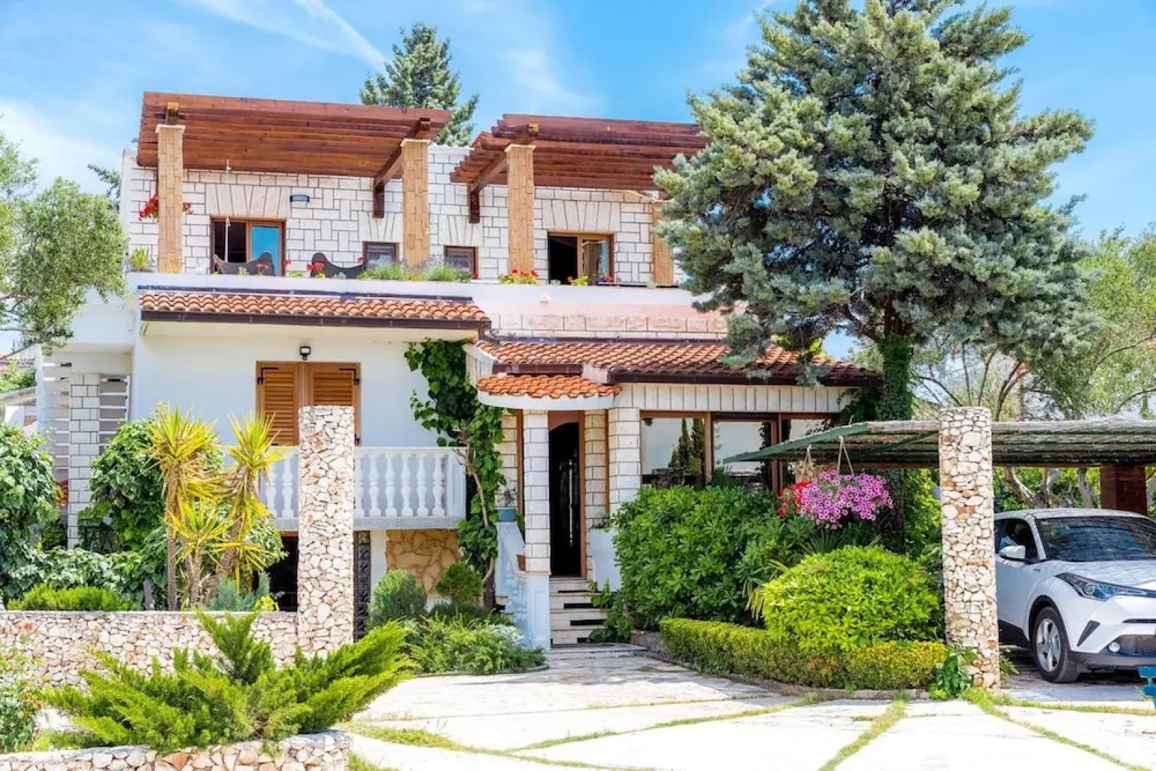 Villa With 7 Bedrooms in Rogoznica, With Private Pool, Enclosed Garden and Wifi Near the Beach