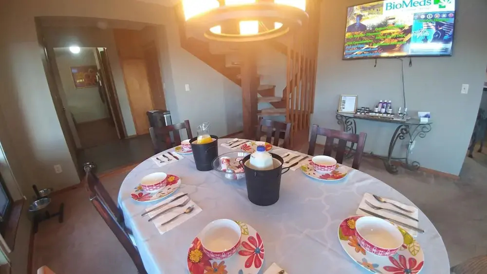 Lofty Living Bud and Breakfast