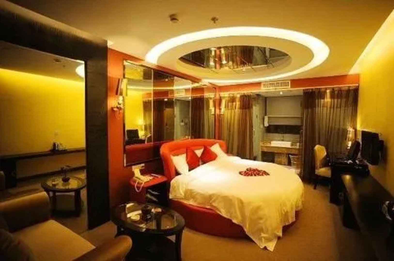 Homeinn Ripple Yun Hotel (Wuhu Tianmen Mountain West Road)