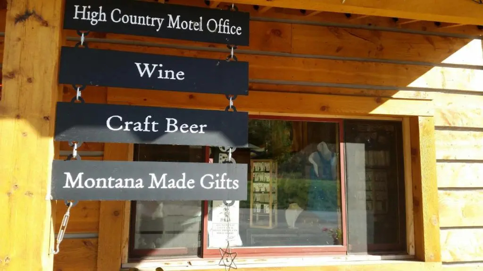 High Country Motel and Cabins