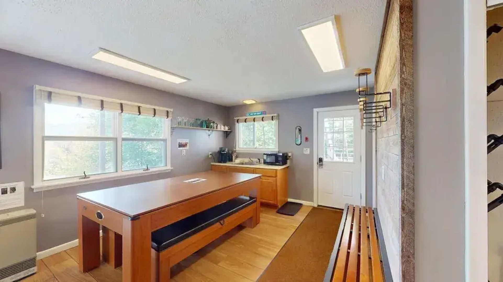 Silver Spring Chalet - GetAway